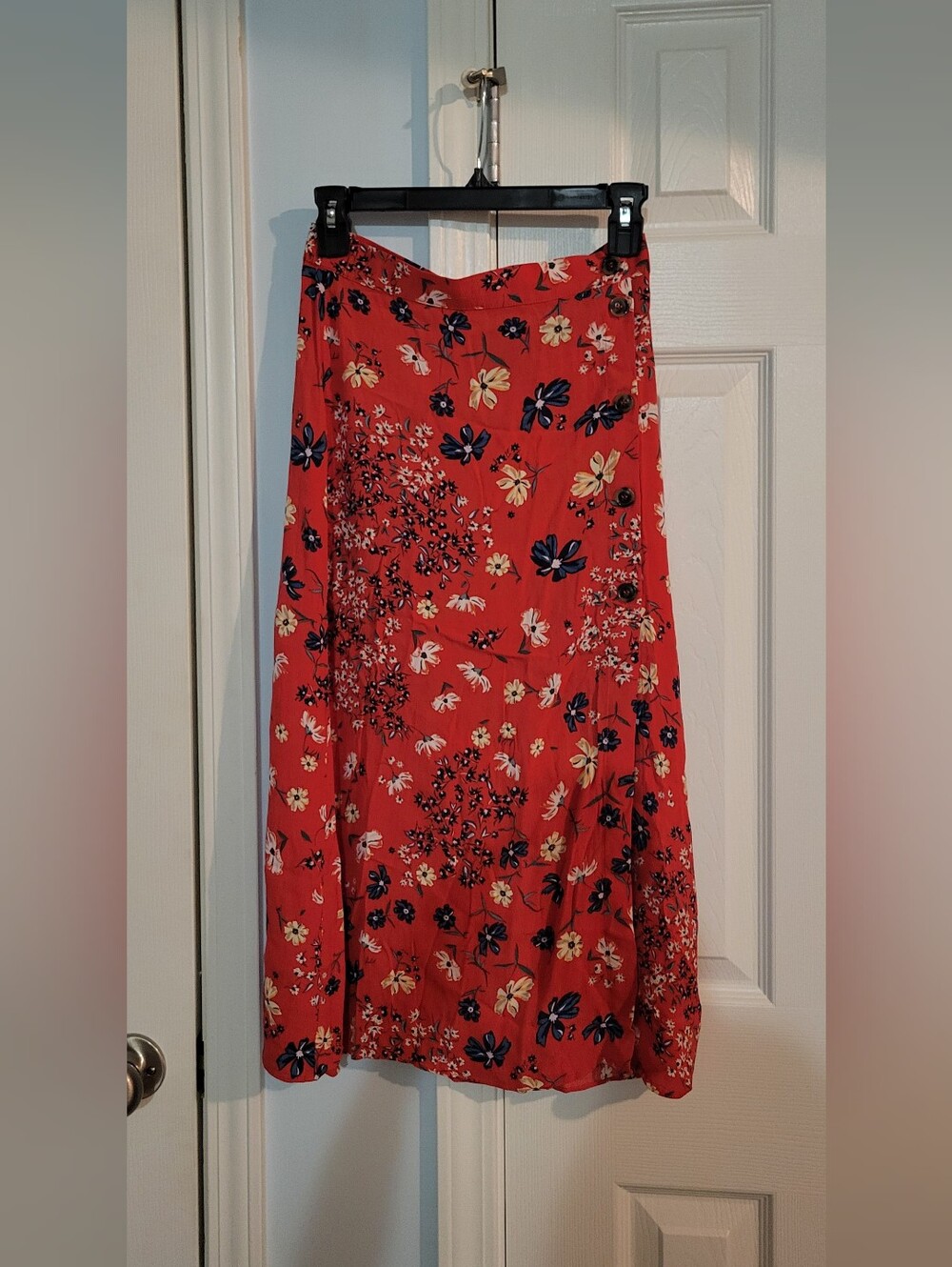 H&M Red Floral Women's Dress - Elegant Casual Fit